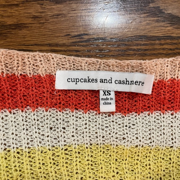 Cupcakes and Cashmere lex sweater from Revolve - Picture 4 of 8